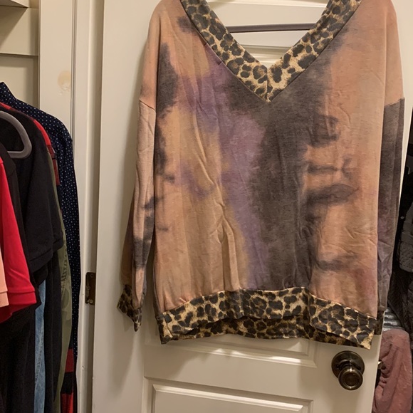 LAST 2️⃣ MAUVE LILAC TIE DYE ANIMAL PRINT KNIT TOP - Picture 7 of 7